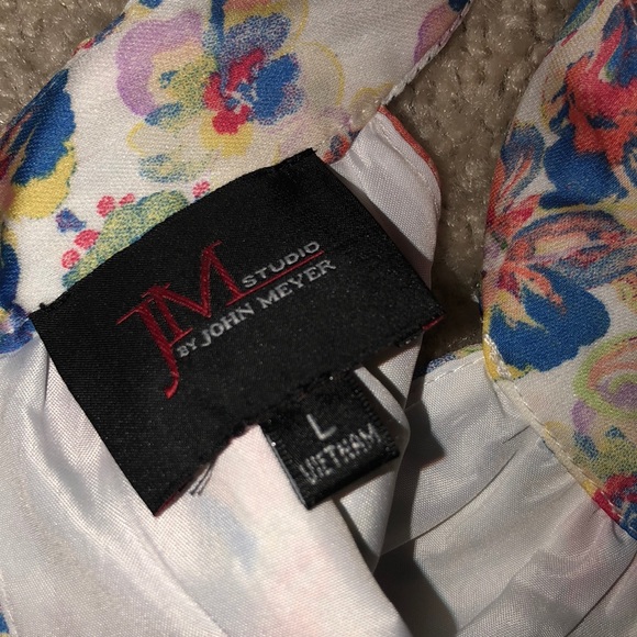 NWT Floral Print Blouse - Picture 6 of 6